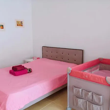 Coral Bay .5 Bedrooms.1 Minute Walk To The Beach Péjia