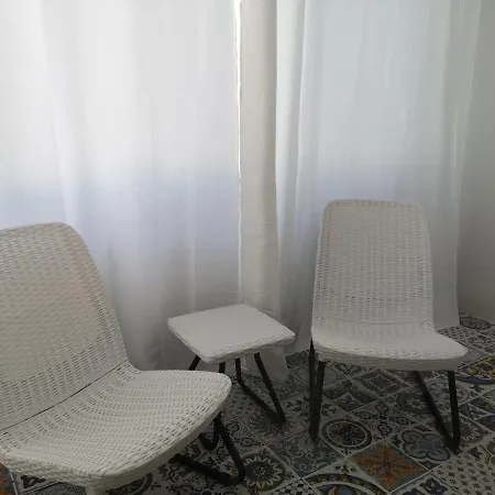 Coral Bay .5 Bedrooms.1 Minute Walk To The Beach Villa Péjia