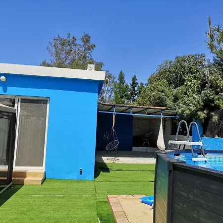 Coral Bay .5 Bedrooms.1 Minute Walk To The Beach