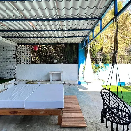 Villa Coral Bay .5 Bedrooms.1 Minute Walk To The Beach